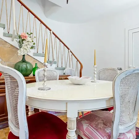 Casa A 50 Metros De La Playa بيت للعطل
